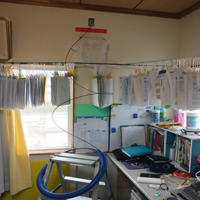 通線スチール作業中